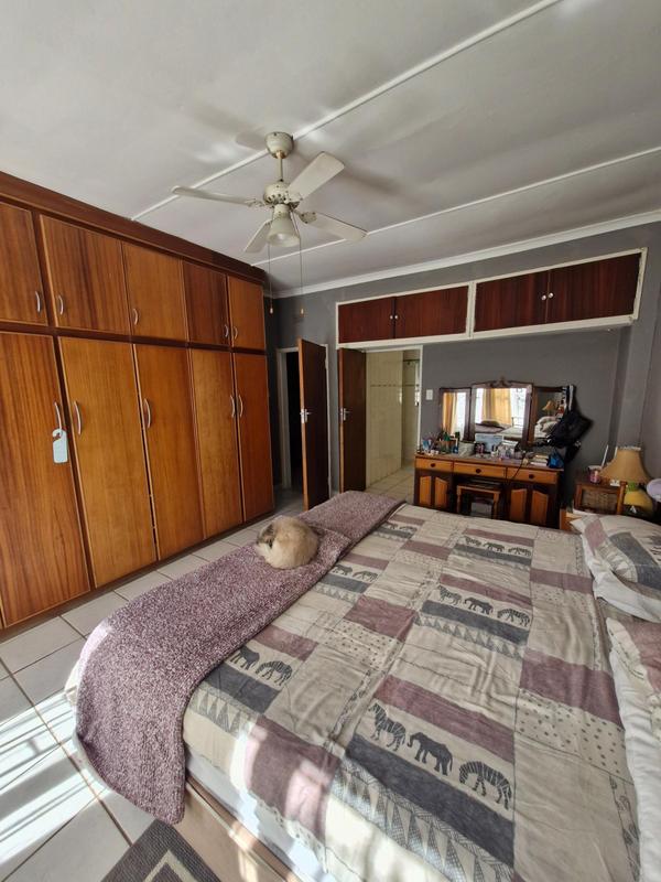 10 Bedroom Property for Sale in Vryburg North West